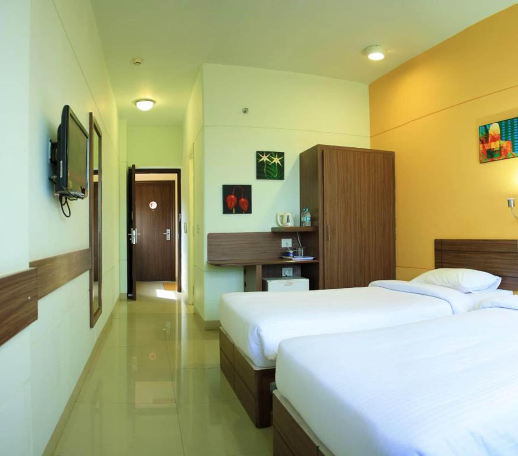 Hotel Manesar คูร์เคาน์ ภายนอก รูปภาพ