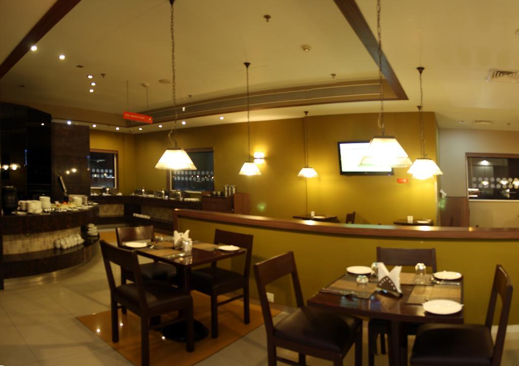 Hotel Manesar คูร์เคาน์ ภายนอก รูปภาพ